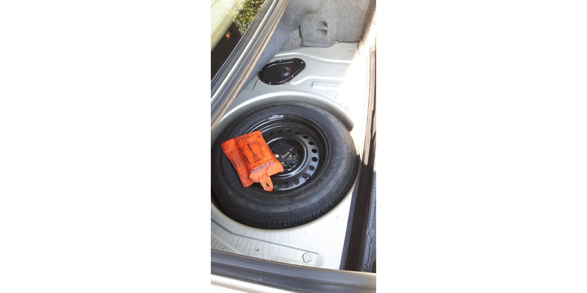 BMW 520i e34 Limosine 250.000 km 3.400 &euro; Mittelstetten 82293