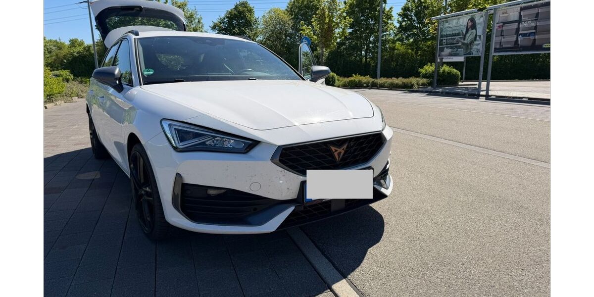 Cupra Leon 85.000 km 19.500 &euro; Augsburg 86156