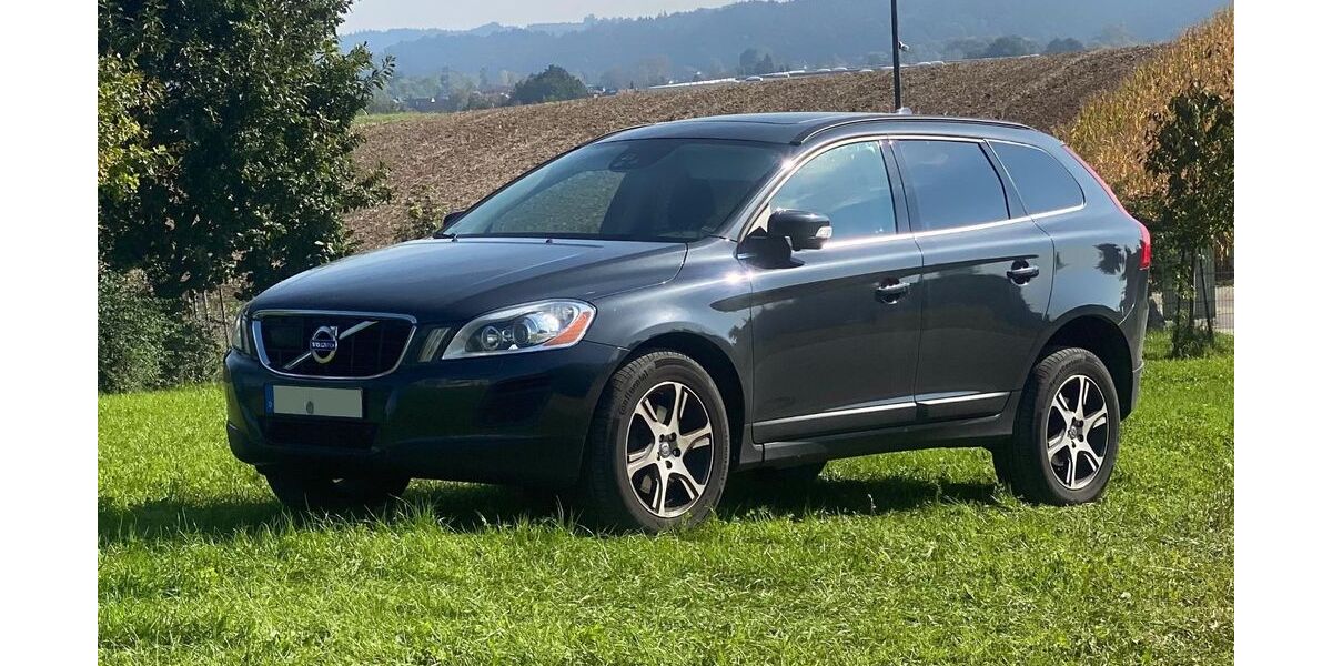 Volvo XC60 182.000 km 14.990 &euro; Mittelstetten 82293
