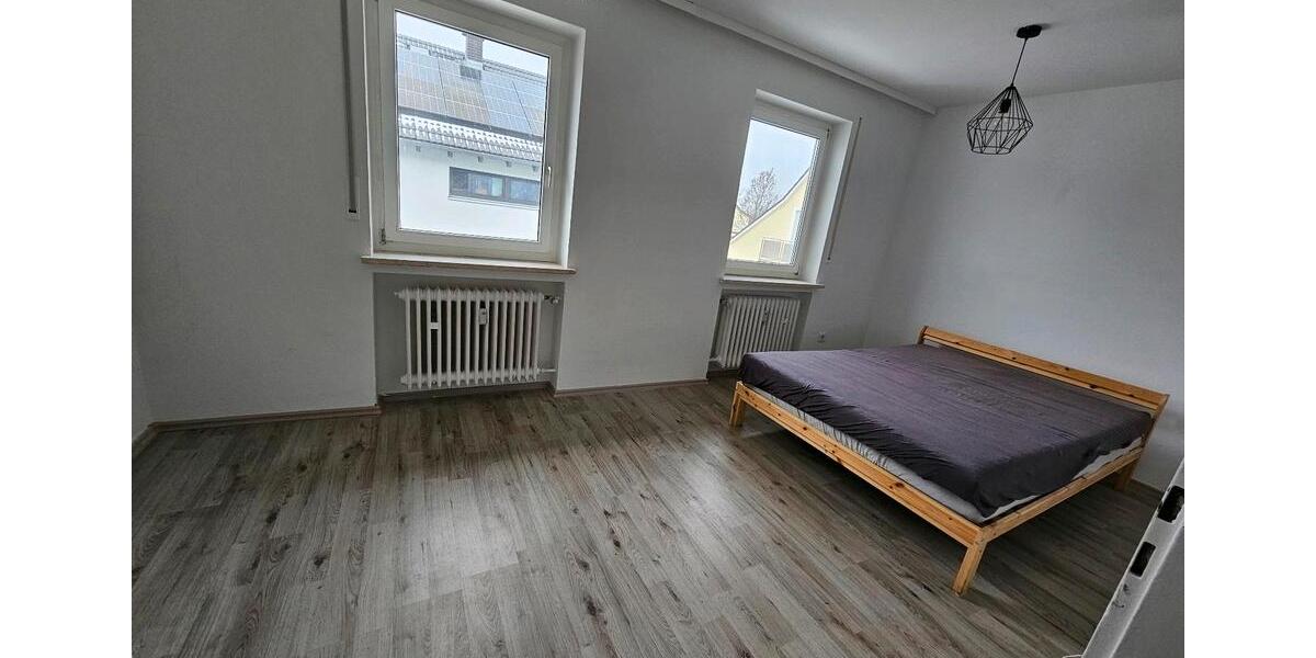 Etagenwohnung Königsbrunn - 1 Zimmer, 15 m&sup2;, 510&euro; | Angebot:25655345