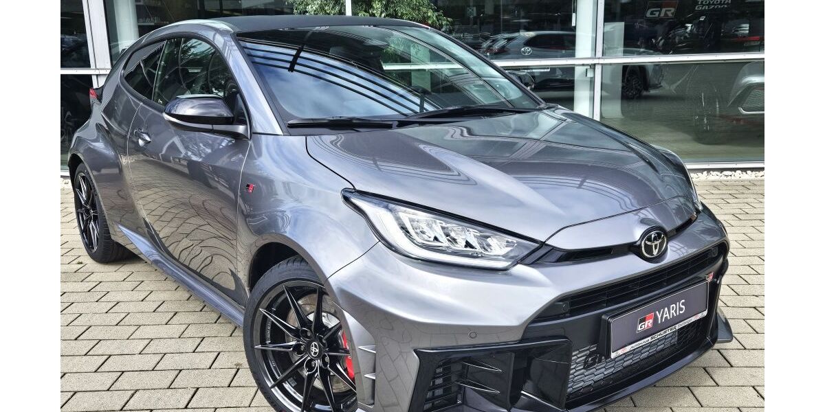 Toyota Yaris 3.620 km 47.990 &euro; Stadtbergen 86391