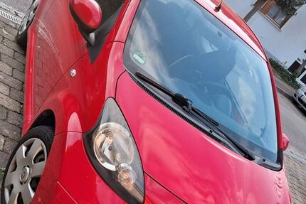 Toyota Aygo (X) 179.300 km 950 € Herbertshofen-Meitingen 86405