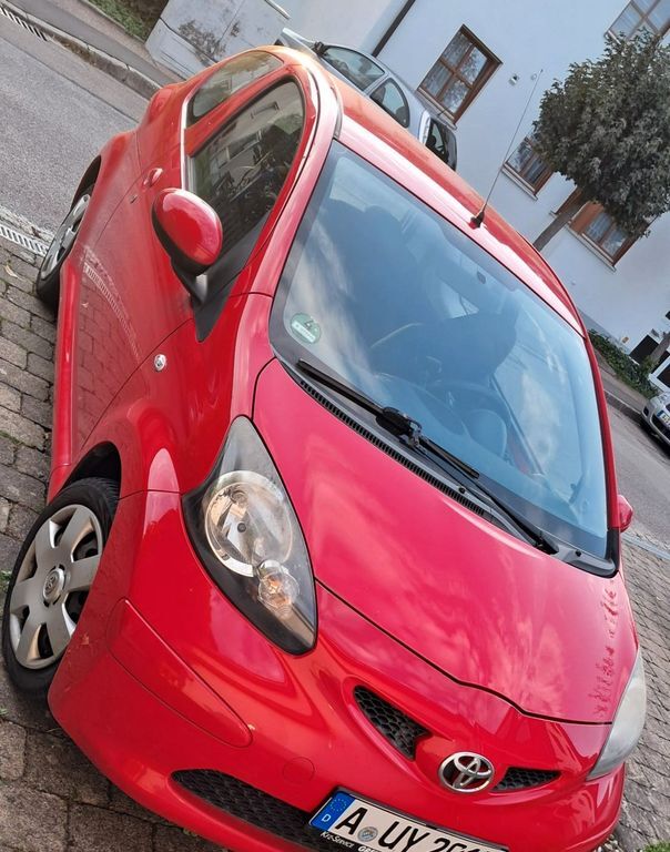 Toyota Aygo (X) 179.300 km 950 € Herbertshofen-Meitingen 86405