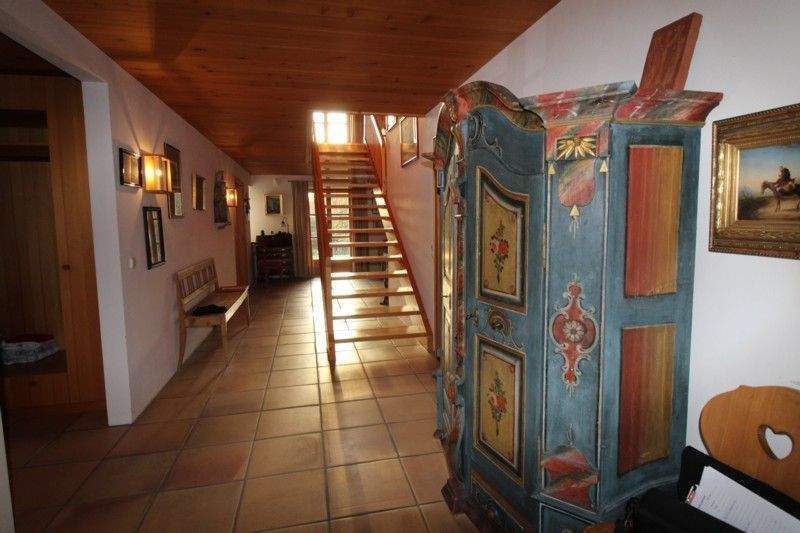 Einfamilienhaus Aystetten - 8 Zimmer, 250 m&sup2;, 2.850&euro; | Angebot:25226575