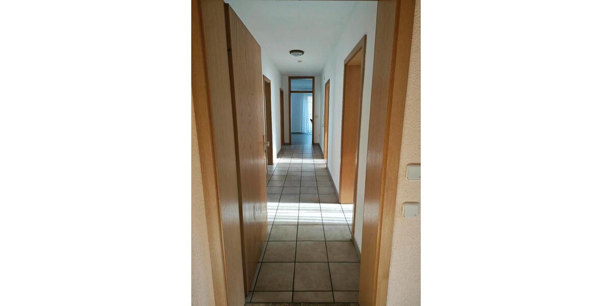 Etagenwohnung Augsburg Innenstadt - 3 Zimmer, 77 m&sup2;, 700&euro; | Angebot:25650992