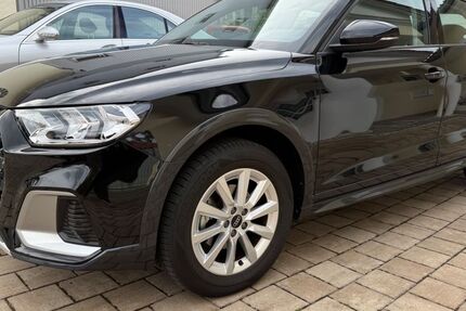 Audi A1 29.300 km 21.400 &euro; Langenneufnach bei Augsburg 86863