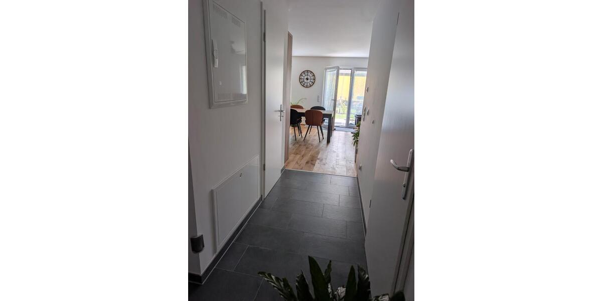 Erdgeschoßwohnung Dasing - 3 Zimmer, 96 m&sup2;, 649.000&euro; | Angebot:26876837