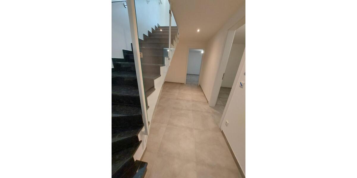 Moderner Neubau zur Miete (Erstbezug) 5 zimmer