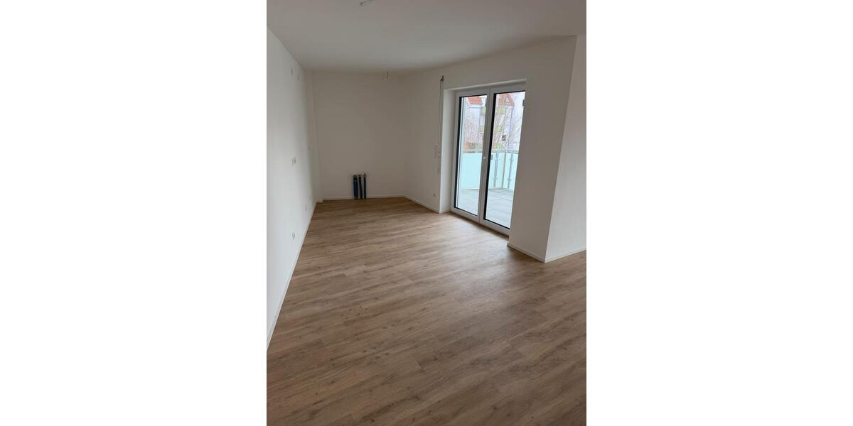 Etagenwohnung Mering - 3 Zimmer, 81 m&sup2;, 1.465&euro; | Angebot:24851771