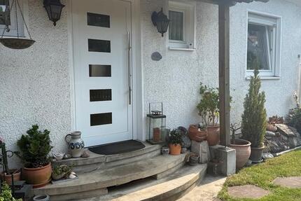 Haus Neusäß - 6 Zimmer, 160 m&sup2;, 469.000&euro; | Angebot:27164046