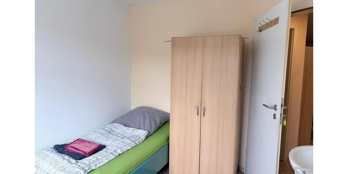 Etagenwohnung Dinkelscherben - 1 Zimmer, 20 m&sup2;, 580&euro; | Angebot:26677258