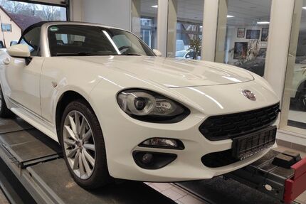 Fiat 124 Spider 85.000 km 17.450 &euro; Gersthofen/Batzenhofen 86368