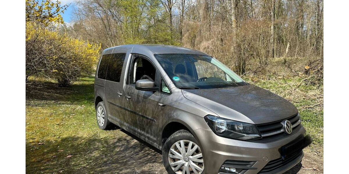 VW Caddy 126.000 km 14.900 &euro; Meitingen 86405
