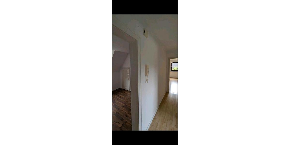 Dachgeschoßwohnung Adelsried - 3 Zimmer, 73 m&sup2;, 830&euro; | Angebot:26303038