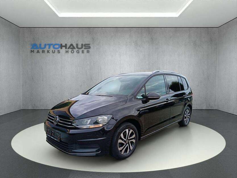VW Touran 117.844 km 24.980 € Pöttmes 86554