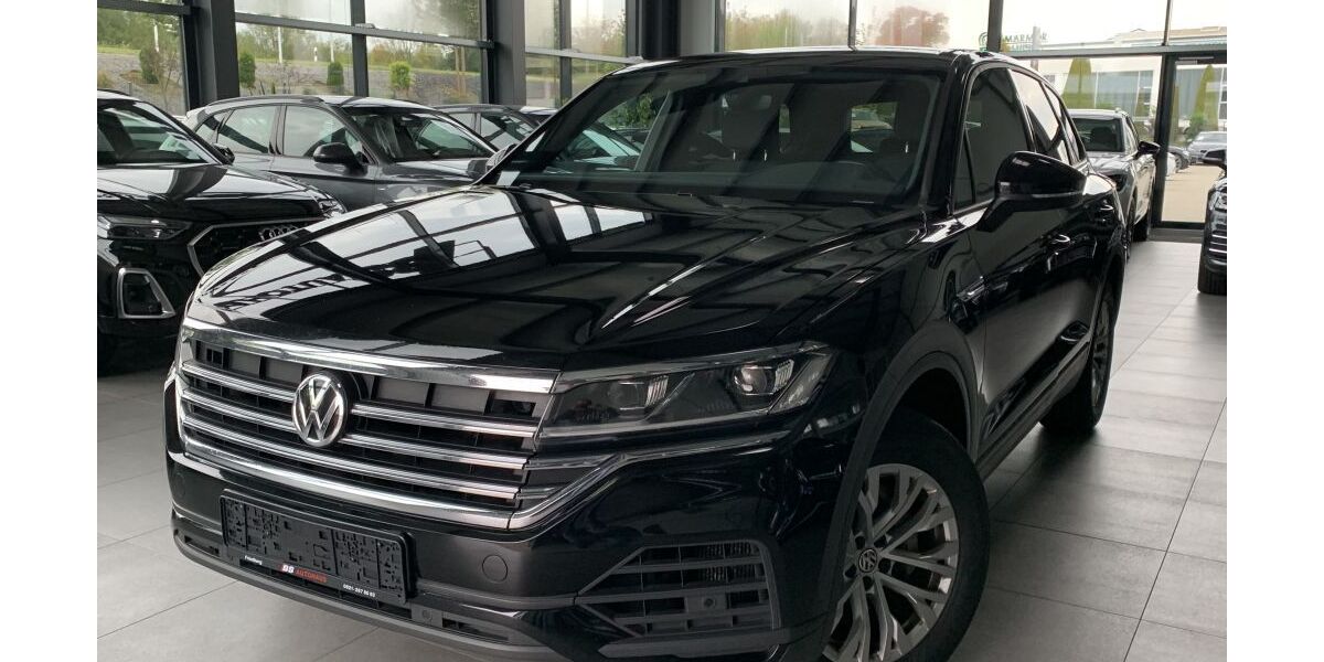 VW Touareg 130.689 km 33.990 &euro; Friedberg 86316