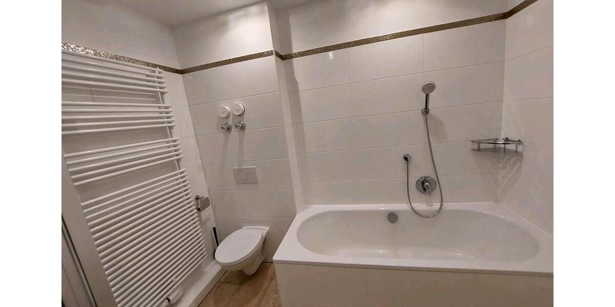 Etagenwohnung Diedorf - 3.5 Zimmer, 146 m&sup2;, 1.800&euro; | Angebot:26427266