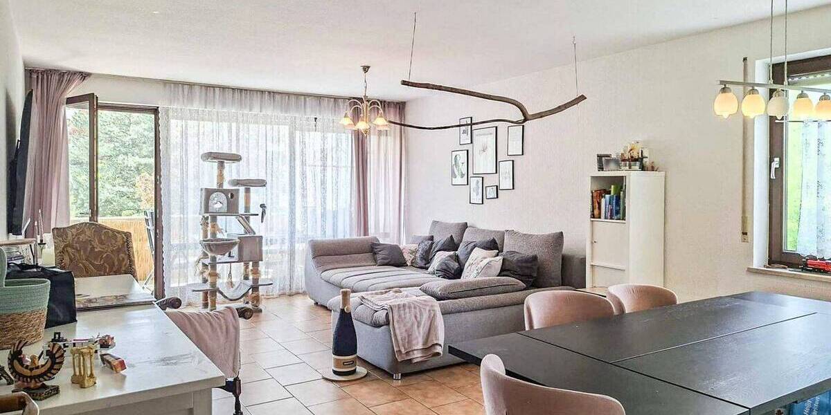Etagenwohnung Augsburg Lechhausen - 4 Zimmer, 105 m&sup2;, 443.870&euro; | Angebot:26790203