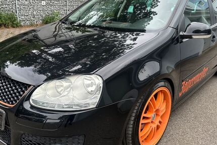 VW Golf 220.200 km 2.750 &euro; Augsburg 86154