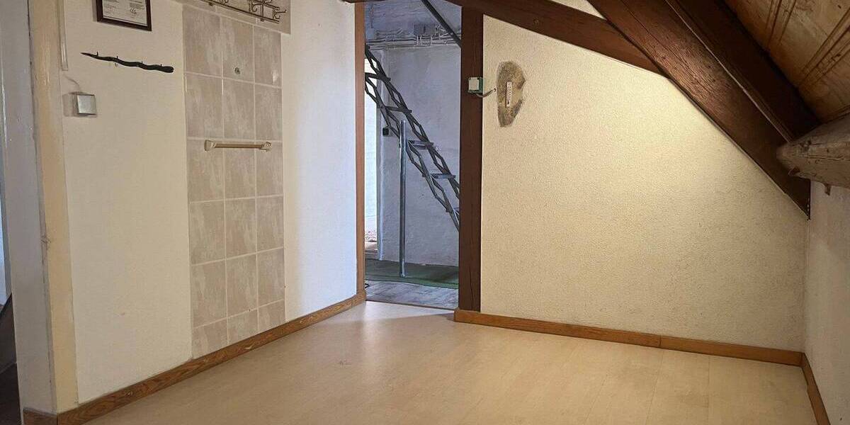 Doppelhaushälfte Buttenwiesen - 5 Zimmer, 80 m&sup2;, 155.000&euro; | Angebot:25733529