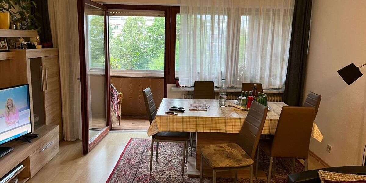 Etagenwohnung Augsburg Oberhausen - 2 Zimmer, 54 m&sup2;, 164.000&euro; | Angebot:26759924