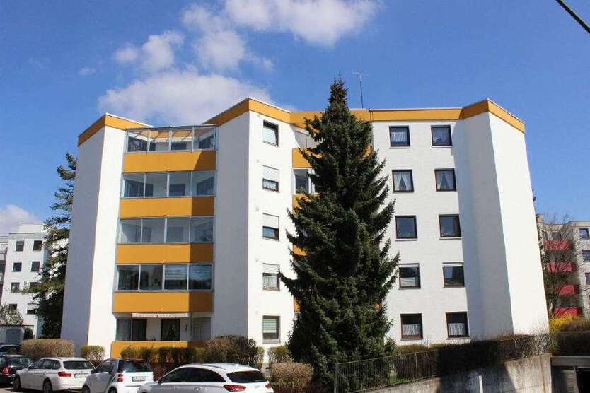 Wohnung zum Kaufen in Stadtbergen 310.000 € 72 m²