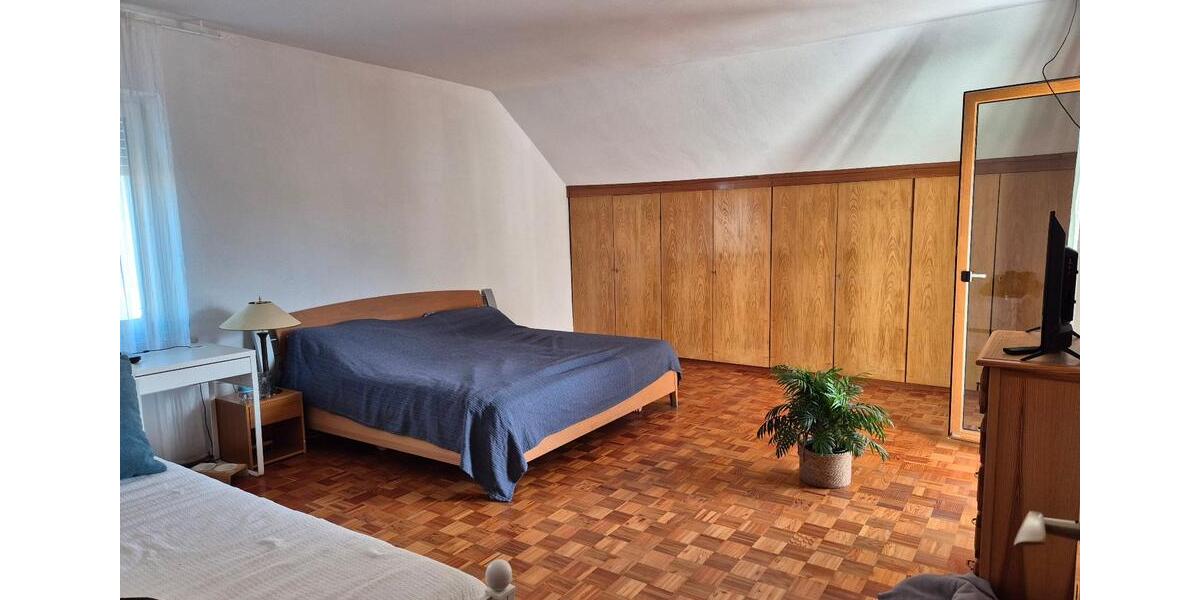 Etagenwohnung Moorenweis - 4 Zimmer, 104 m&sup2;, 1.300&euro; | Angebot:25641038