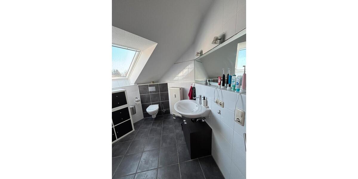 Dachgeschoßwohnung Diedorf - 3 Zimmer, 69 m&sup2;, 330.000&euro; | Angebot:25406774