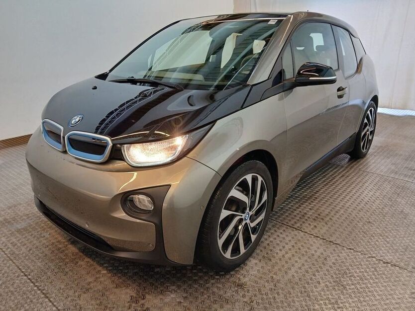 i3