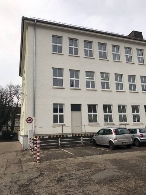 *WerkstattBüro mit 2 Parkplätzen zu Vermieten* AB SOFORT FREI * - All-in-Miete