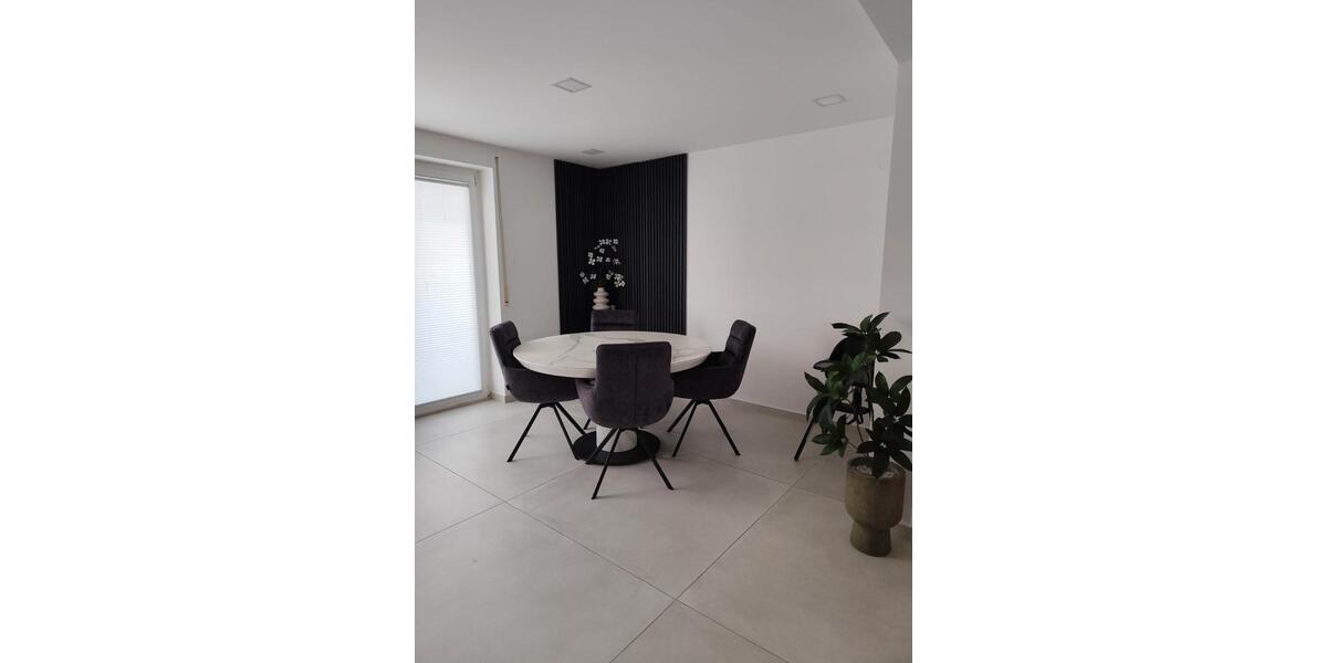 Mehrfamilienhaus, Wohnhaus Augsburg Oberhausen - 8 Zimmer, 210 m&sup2;, 989.000&euro; | Angebot:26762360