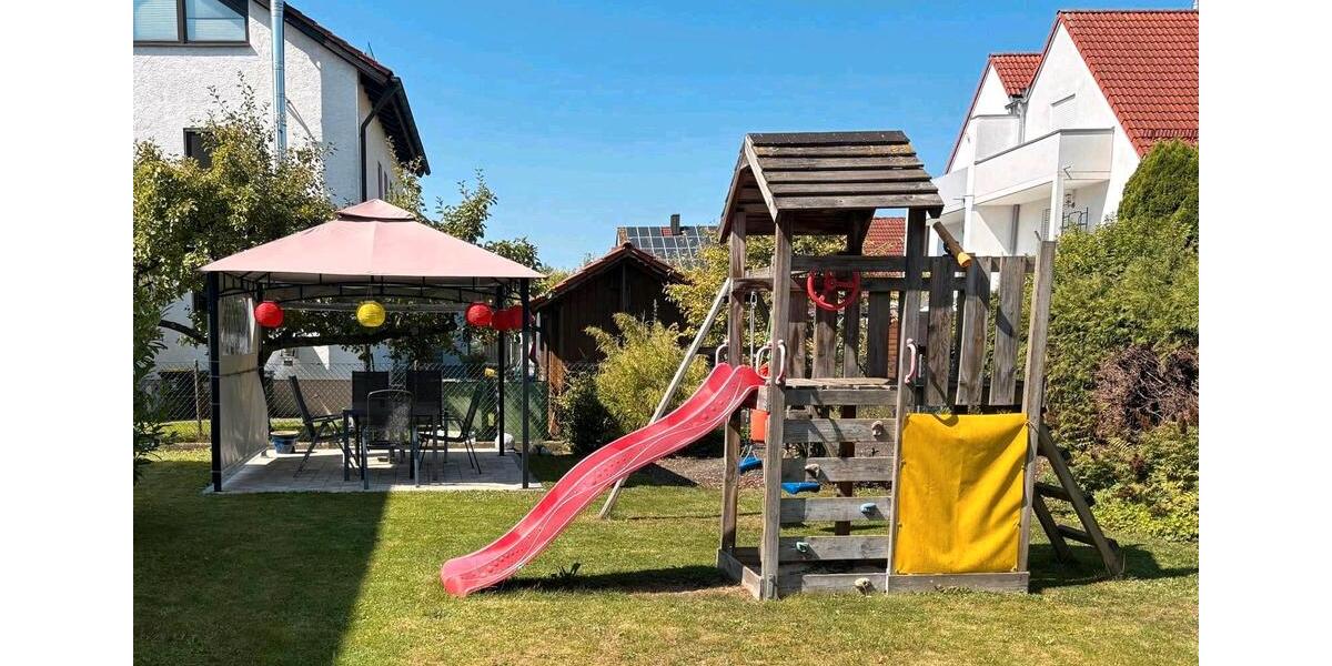 Dachgeschoßwohnung Friedberg - 3.5 Zimmer, 80 m&sup2;, 420.000&euro; | Angebot:26823827