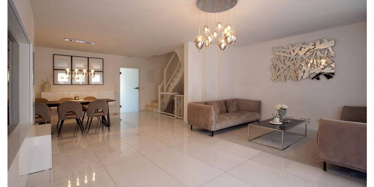 Reihenmittelhaus Langweid am Lech Langweid - 5 Zimmer, 152 m&sup2;, 665.000&euro; | Angebot:26189904