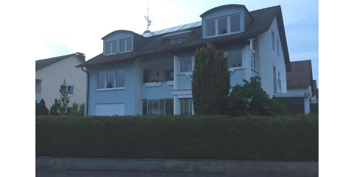 Dachgeschoßwohnung Untermeitingen - 3 Zimmer, 98 m&sup2;, 850&euro; | Angebot:26615844