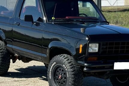 Ford Bronco 94.500 km 7.999 &euro; Augsburg 86156