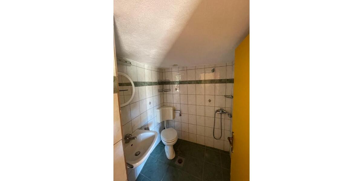 Einfamilienhaus Augsburg Antonsviertel - 6 Zimmer, 122 m&sup2;, 125.000&euro; | Angebot:26789191