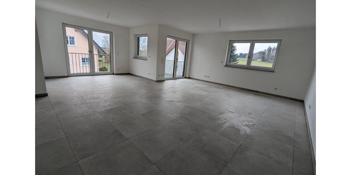 Etagenwohnung Jesenwang - 4 Zimmer, 109 m&sup2;, 1.690&euro; | Angebot:26537151