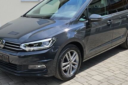 VW Touran 32.500 km 31.700 &euro; Mühlhausen 86444