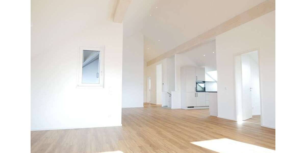 Wohnung zum Mieten in Augsburg 2.100 € 139 m² 4 zimmer