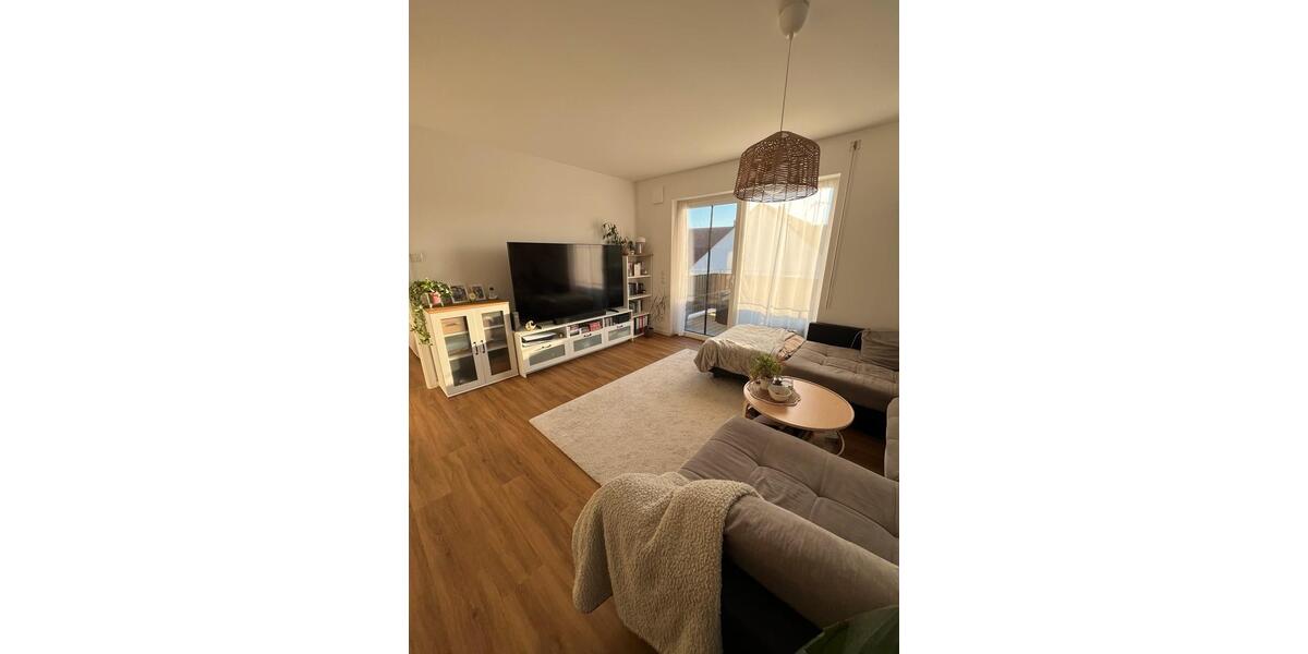 Dachgeschoßwohnung Dinkelscherben - 3 Zimmer, 88 m&sup2;, 1.563&euro; | Angebot:26337865