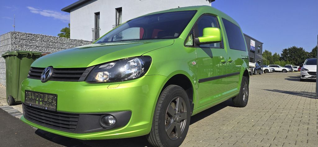 VW Caddy 195.000 km 8.690 € Augsburg 86167