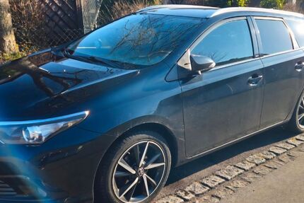 Toyota Auris 132.820 km 10.500 &euro; Graben 86836