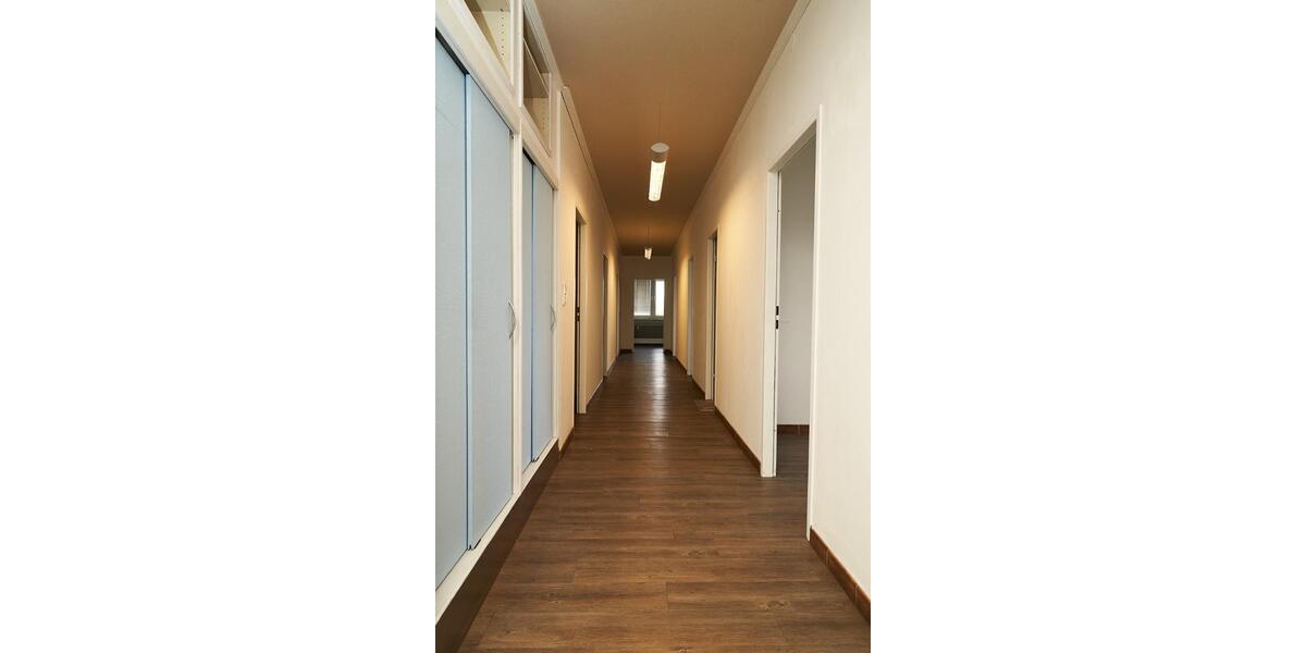 Gewerbeobjekt Augsburg Haunstetten-Siebenbrunn - 1.100&euro; | Angebot:25810901