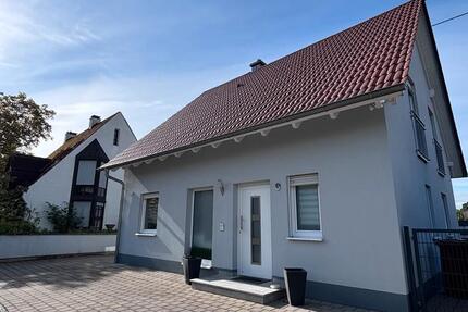 Haus Augsburg Bärenkeller - 4 Zimmer, 110 m&sup2;, 1.100.000&euro; | Angebot:26596529