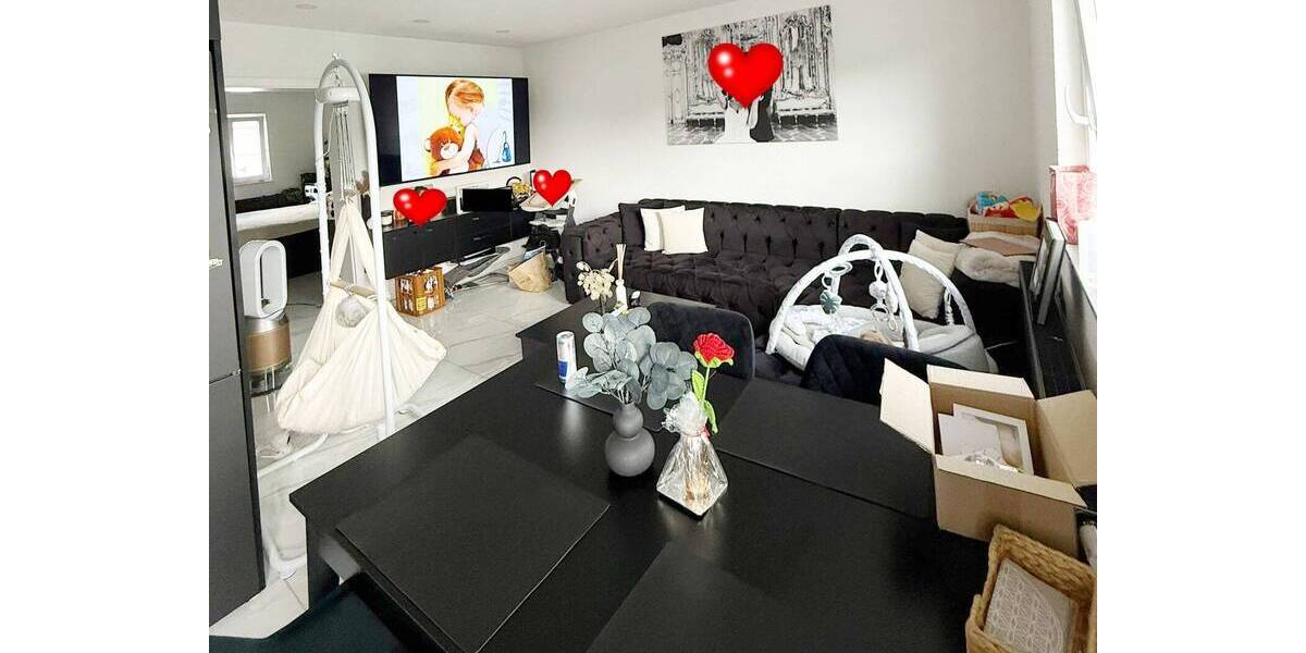 Kernsanierte Modisch Möblierte 2 - Zimmerwohnung 2 zimmer