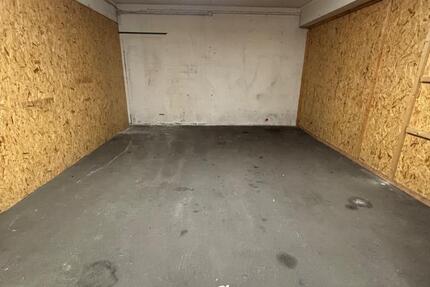 Self-Storage LagerabteilLagerraum 30qm zu vermieten in Augsburg zimmer