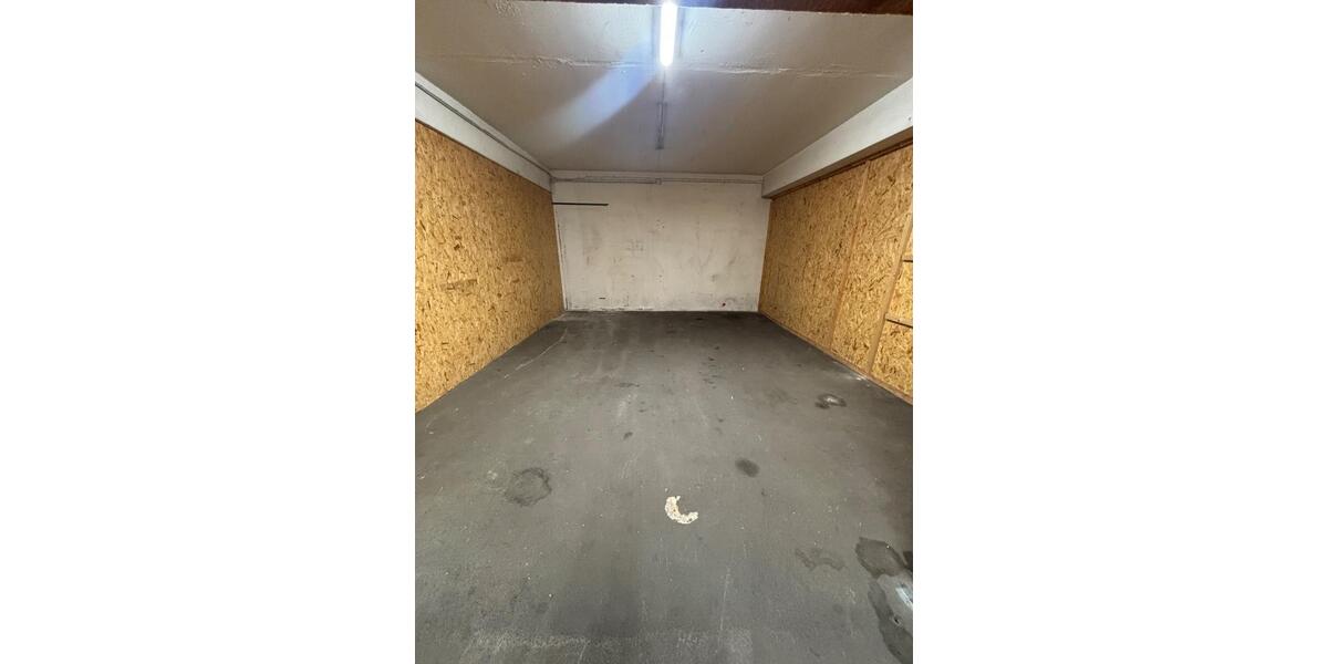 Self-Storage LagerabteilLagerraum 30qm zu vermieten in Augsburg zimmer