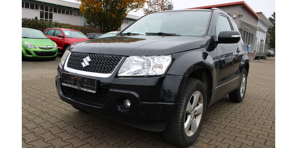 Suzuki Grand Vitara 114.392 km 5.990 € Augsburg 86165