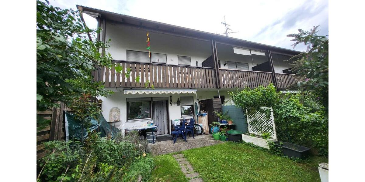 2 ZKB mit Gartenanteil in MFH in AugsburgGöggingen incl. TG 2 zimmer