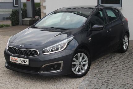 Kia ceed / Ceed 97.000 km 8.900 &euro; Königsbrunn 86343